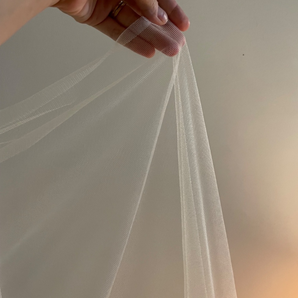 Cathedral length Bridal Neck Scarf in fine English net - Picture 3 of 7